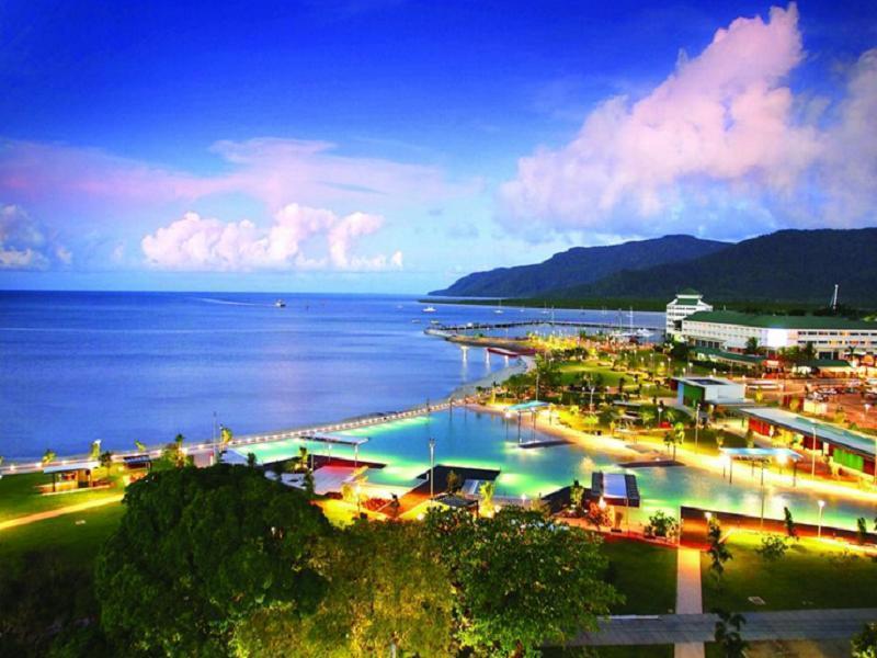 Jungle Hostel 凱恩斯 外观 照片